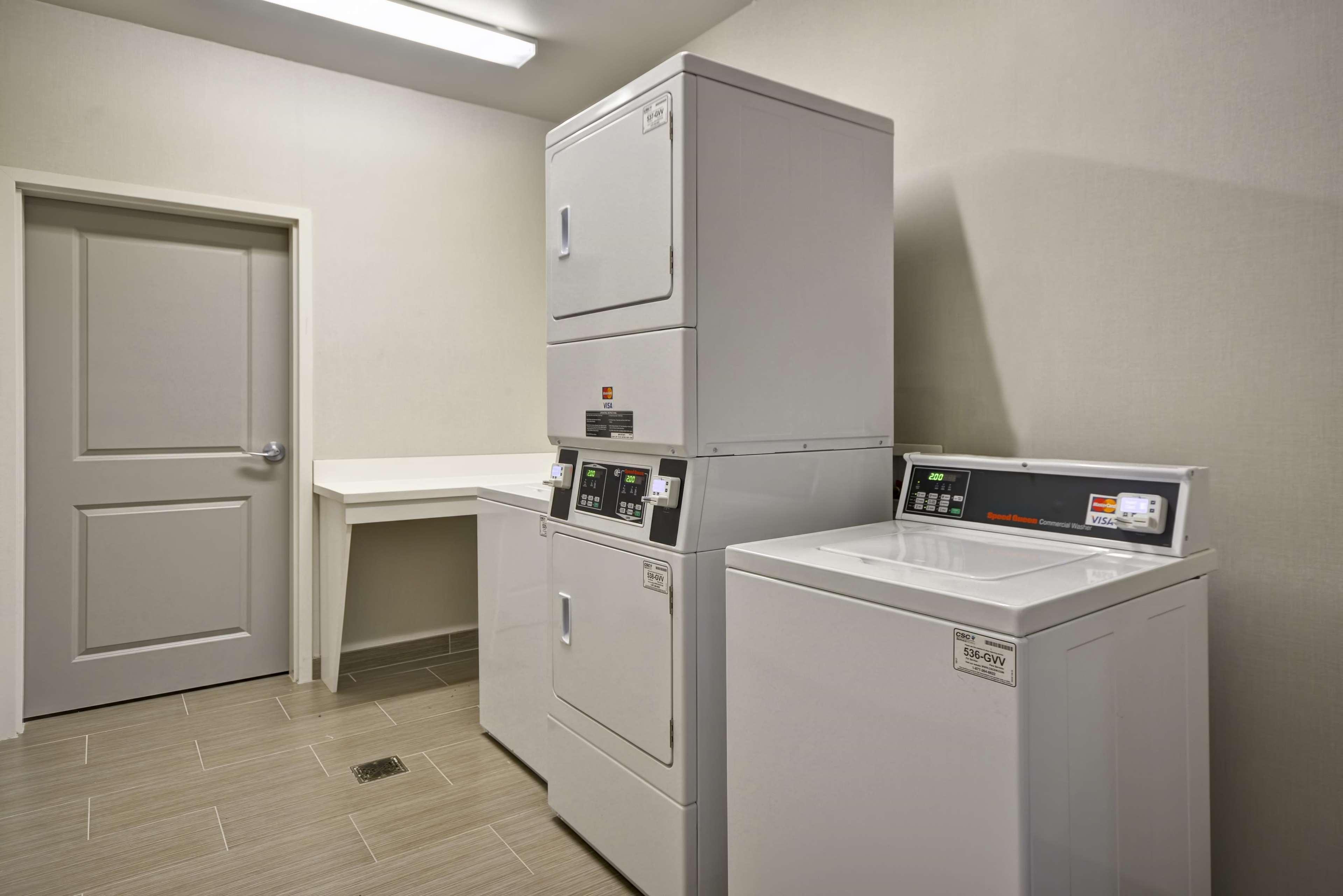 Hampton Inn Kenedy Exterior photo